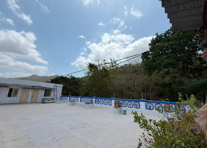 Hotel Hillview, Junagadh