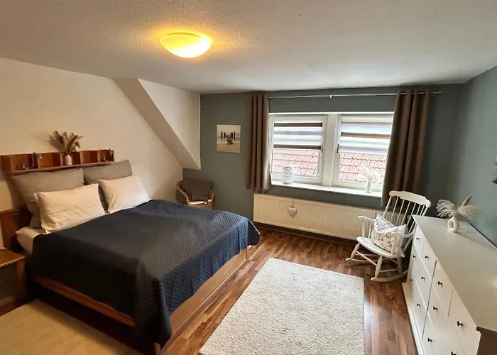Top Ferienwohnung „Am Schloß“ für 4-6 Gäste