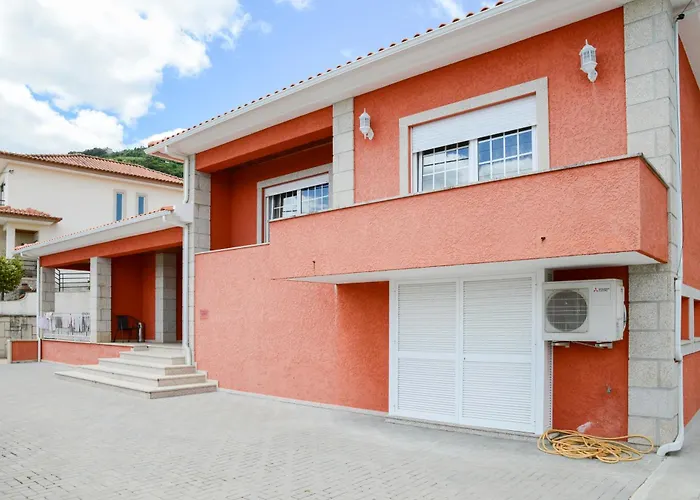 Oliveira Douro House