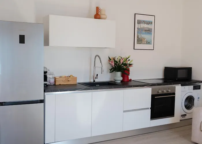 Belvedere 237A Lakeview Luxury Apartment