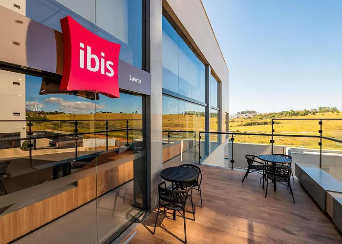 ibis Lavras