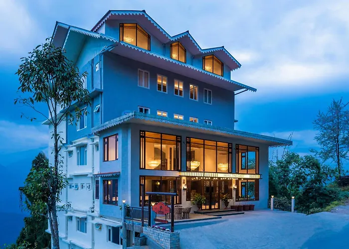 Udaan Hotel Pine Crest, Pelling