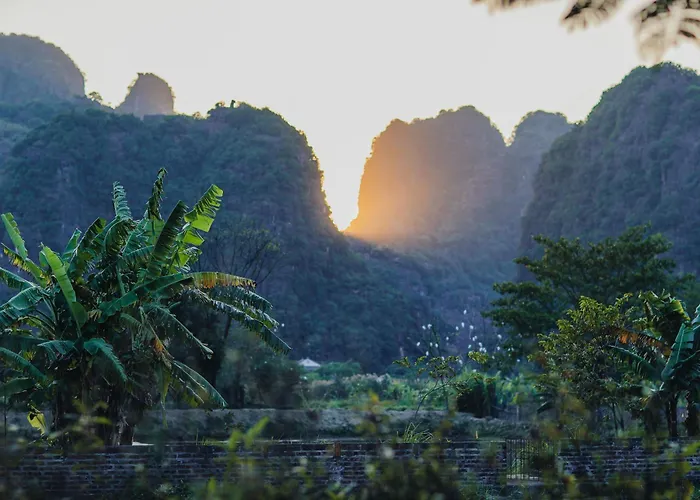 Le Maison Tam Coc Boutique Hotel