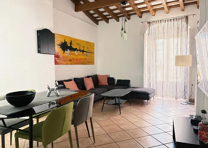 Apartamentos Las Naranjas