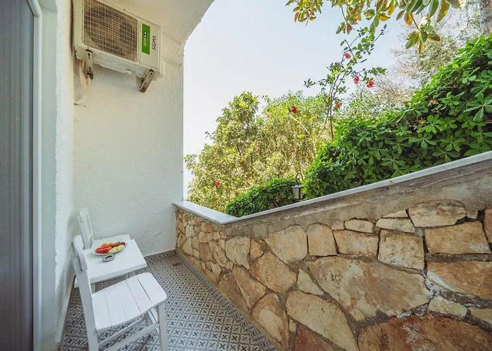 Arpia Hotel