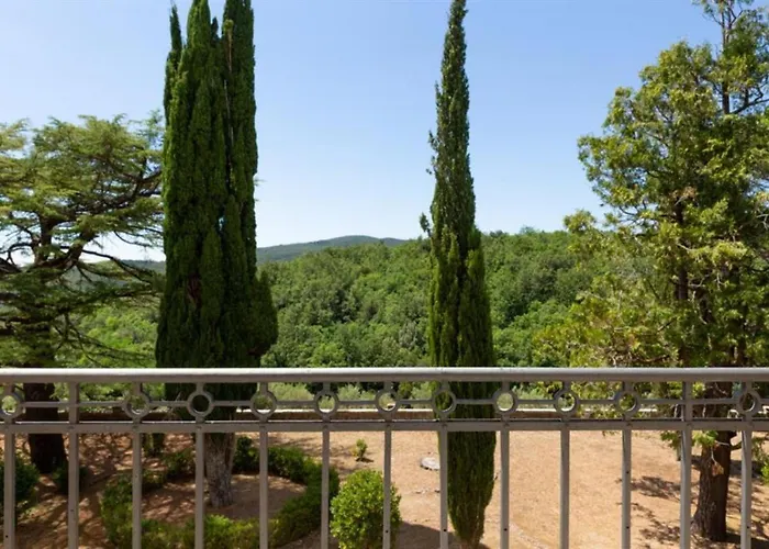 Villa Moris