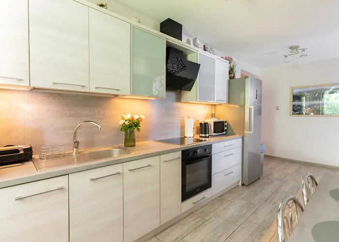 Nowa Gran - Apartamenty I Pokoje Goscinne