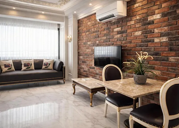 Lion Park Suites & Residence Hotel