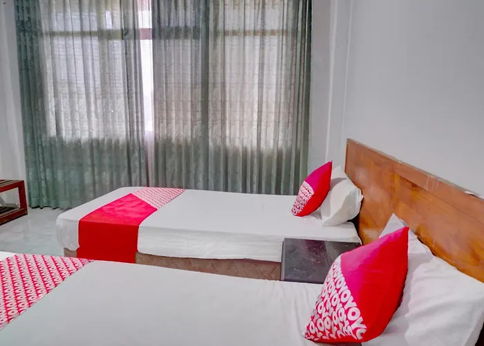 Oyo 92748 Hotel Tepian Batang Hari