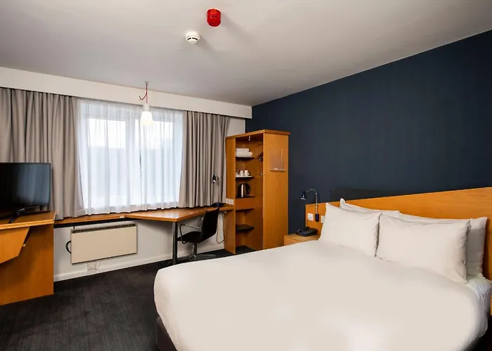Holiday Inn Express Hamilton By Ihg