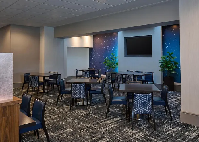 Doubletree By Hilton Newark-Fremont