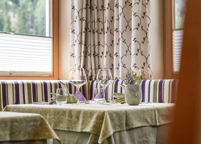 Hotel Schoepf - Mountain Hideaway