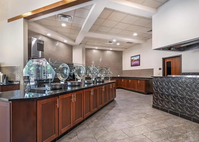 Drury Plaza Hotel Flagstaff