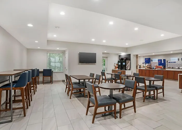 Holiday Inn Express Fairhope - Point Clear By Ihg