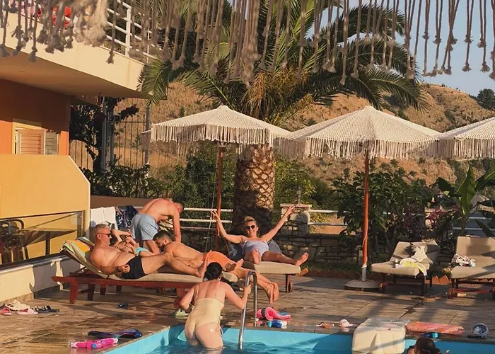 Karos Hotel Llaman