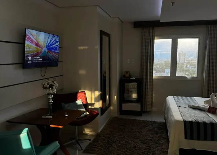 Hotel Maestro Premium Cascavel