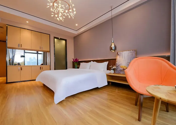 Boutique Of Meditation With Cuisine & Night View, Exit 2 Liujiatai Station Line 9
