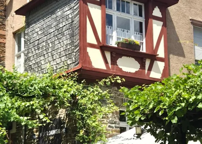 Weingut Caspari, Familie Eggert