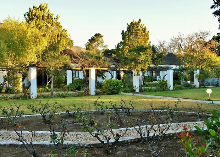 Mont D'Or Swartberg Hotel