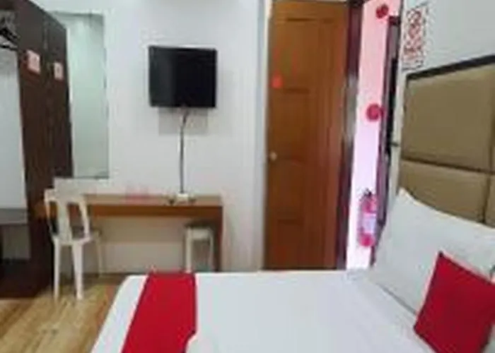 Oyo 869 Jnv Dream Hotel