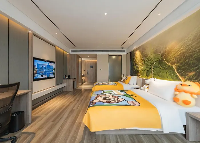 Atour Hotel Guiyang Century City Shopping Center