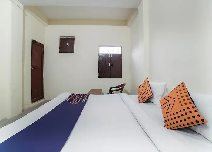 Spot On Hotel Aina