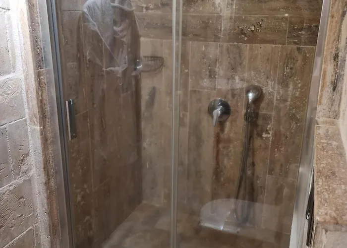 Elysion Cave Suites