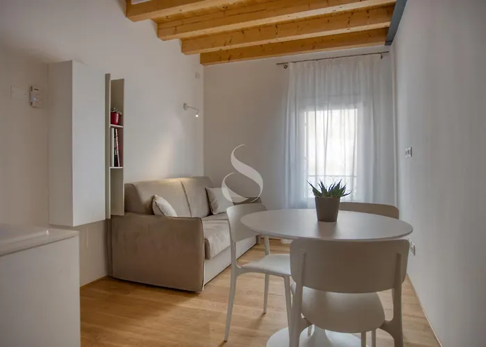Ca' Dei Battuti Apartments