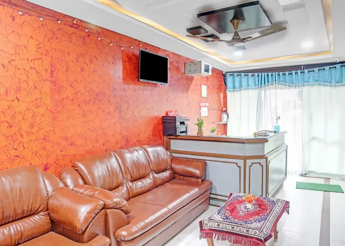 Hotel O Veda Residency
