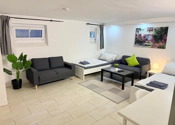 CityApartment Platinum mit Balkon bzw,Terrasse
