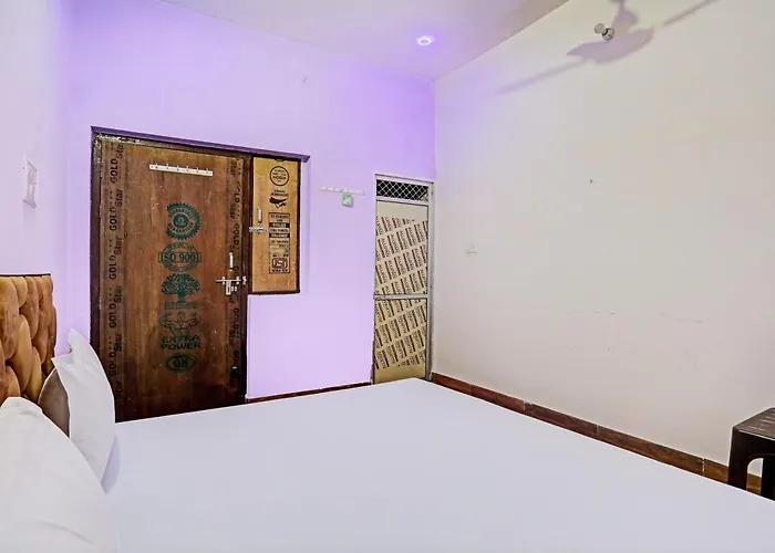 Hotel O New Paradise Guest House