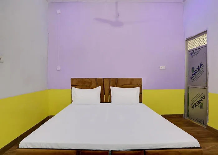 Hotel O New Paradise Guest House