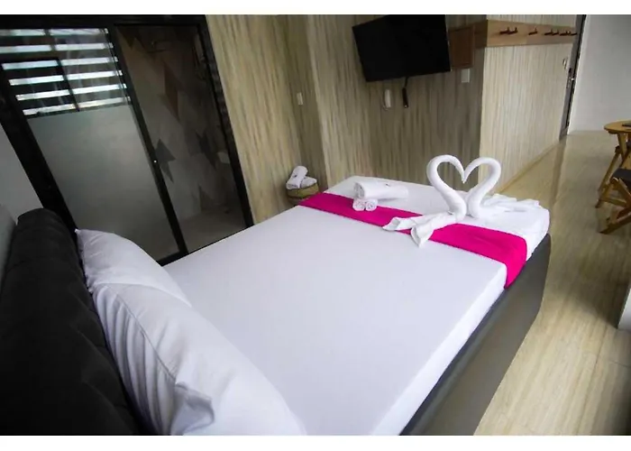 Oyo 1030 Ai Hotel