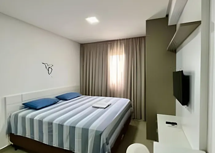 Studio Cama King Size Westfit.