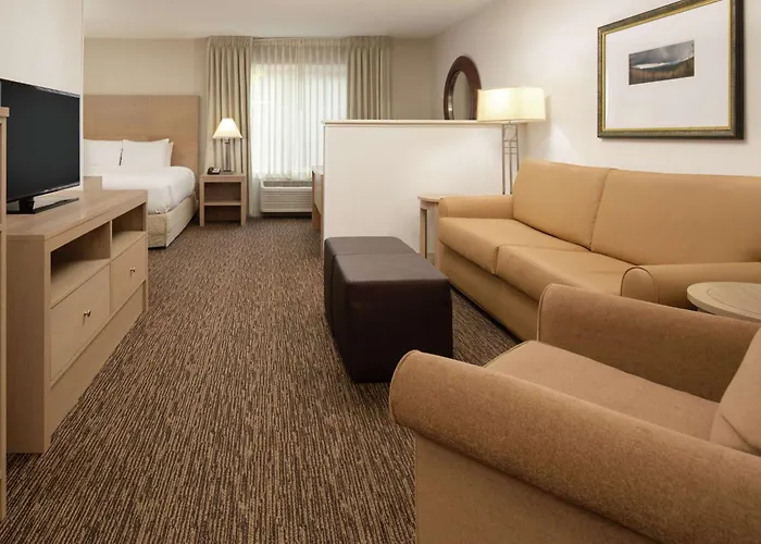 Doubletree By Hilton Portland Tigard