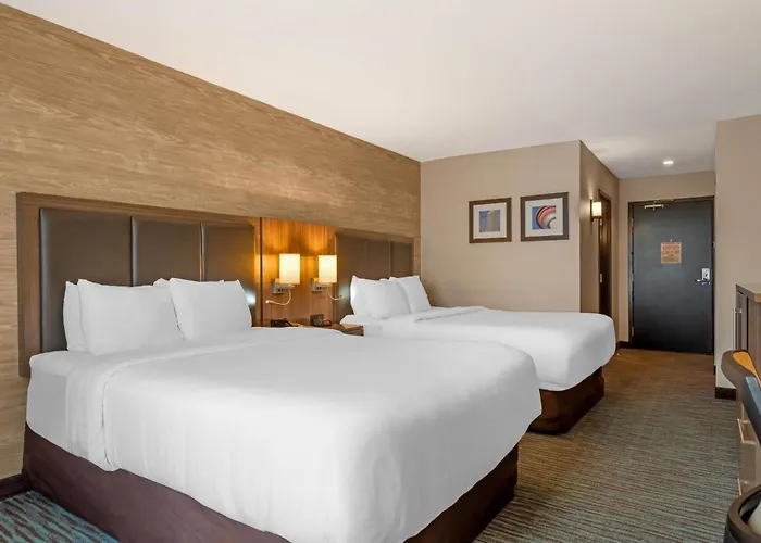 Comfort Inn & Suites Calgary Airport - North