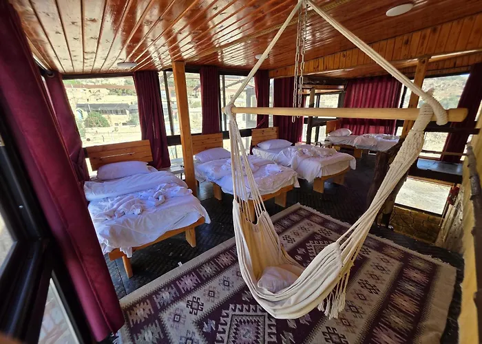 Dana Tower Hotel