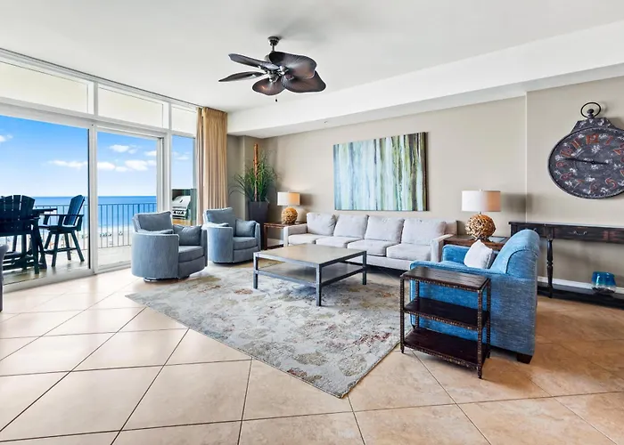 Turquoise Place Unit 404C
