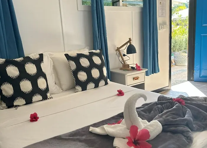 Garden Reef Bungalows