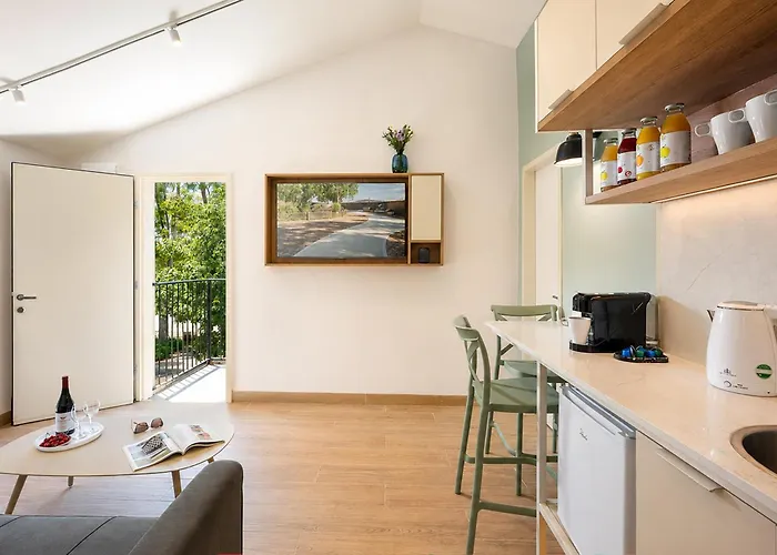 Keshet Yehonatan Country Lodging