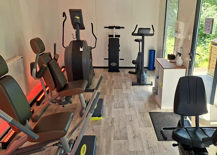 Bayvista Lodge - Studios & Apartments