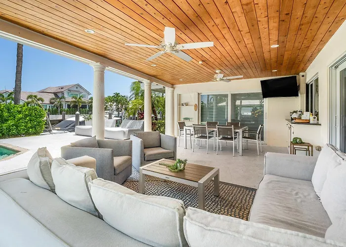Seven Palms Waterfront- Private Dock, Heated Pool & Lanai -Walk To Beach! By Maven Vacation Rentals