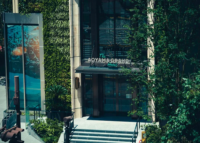 The Aoyama Grand Hotel