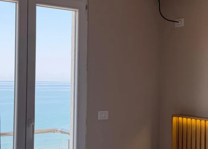 Coastal Hotel Shengjin