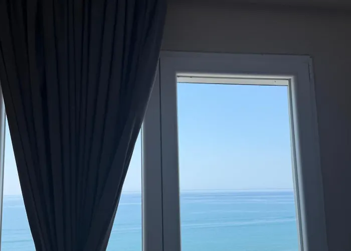 Coastal Hotel Shengjin