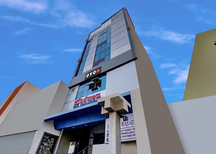 Hotel O Rajadhani