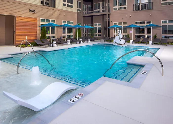 Chic 1Br Alexandria Retreat - Fast Metro Access