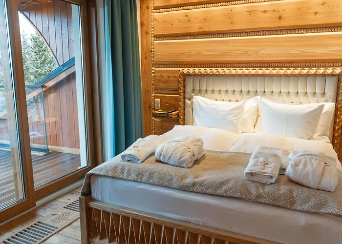 Mountain Diamond Resort