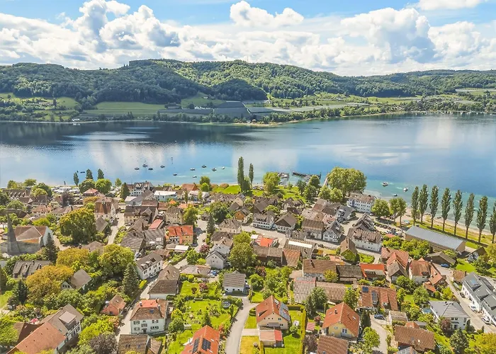 SeePanorama-Deluxe-Sauna-Massage-Garten-Tranpolin-Tischkicker-Tropical-BBQ-Parken