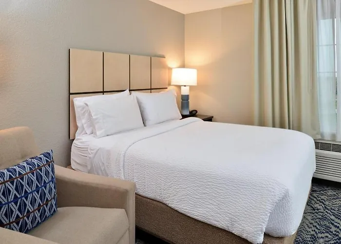 Candlewood Suites Saint Joseph By Ihg